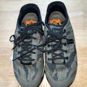 VIKTOS Men's PTXF Core 2 Tiger Stripe Shoe, Size: 8  In very good condition.